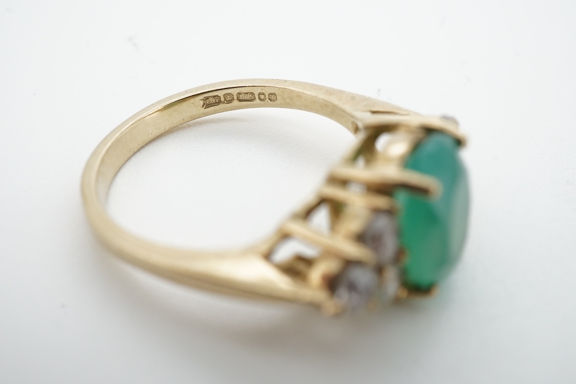 Two modern 9ct gold and gem set dress rings, including chrysoprase and simulated diamond, size J/K, gross weight 6 grams.